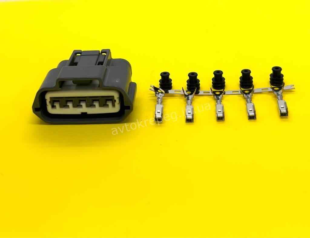 P683 Роз'єм 5-ти контактний гніздовий